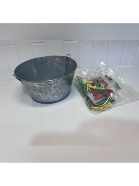 Doll Size Metal Laundry Wash Tub and Clothes Pins for 18 in Dolls